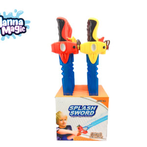 Играчки Splash Sword с водни пистолети, подходящи за деца над 5 години. Цветни пластмасови мечове с механизъм за пръскане на вода, представени в атрактивна опаковка.